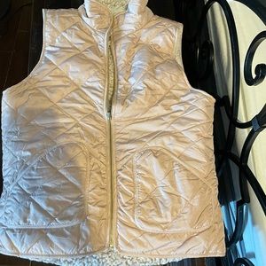 Sold —Medium Puff Vest